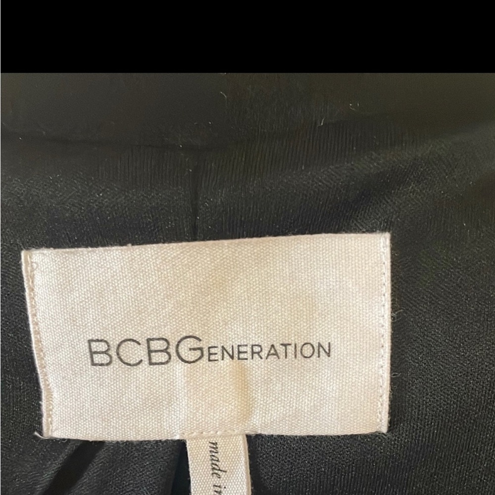 BCBG Small black blazer - Picture 5 of 5